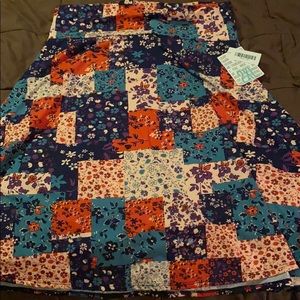 LulaRoe Azure skirt